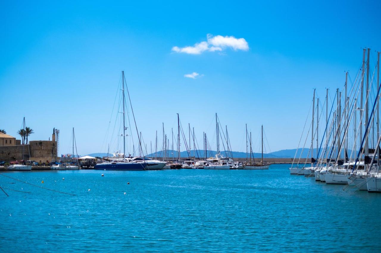 Alghero House Boat Exterior photo